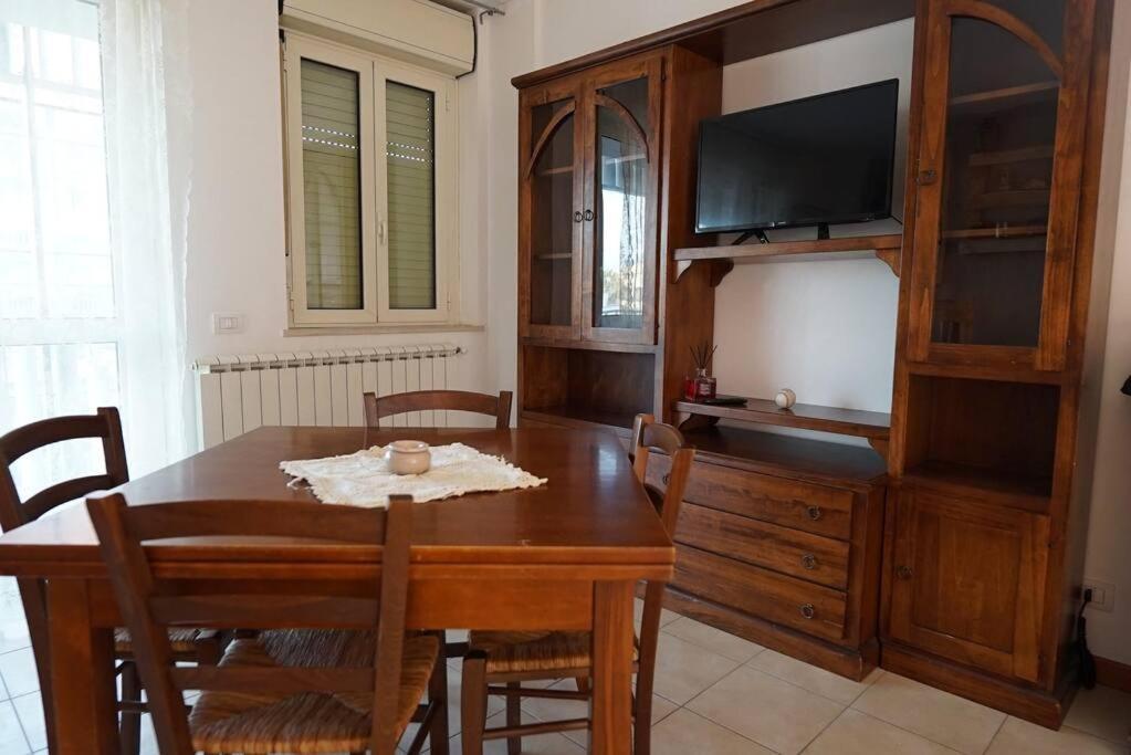 Sleep And Leave- Airport Fiumicino - Apartment Екстериор снимка